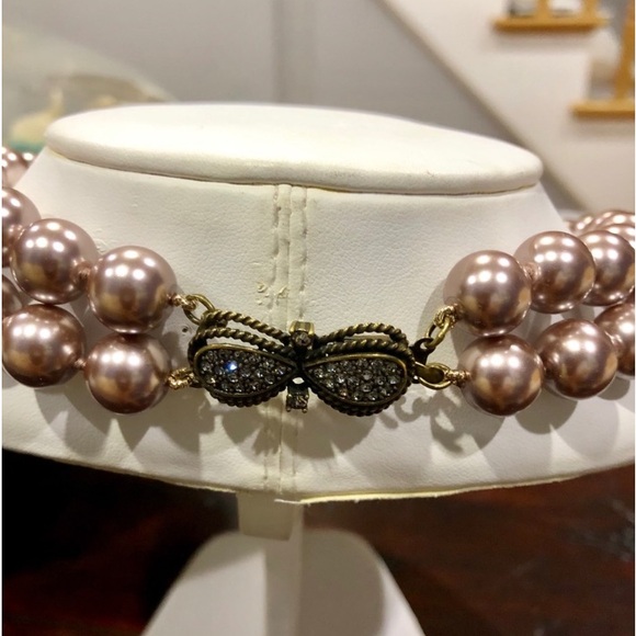 Heidi Daus Swarovski Center Bow Imitation Mauve Pearls Necklace - Picture 5 of 5